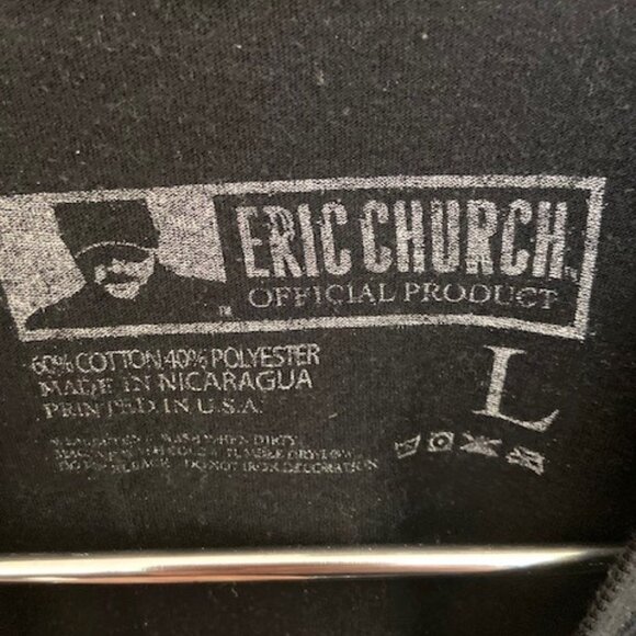 Eric Church Tour Large T-shirt from 2017 - Picture 2 of 3